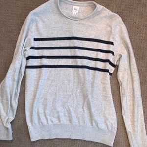 Gap Crew neck